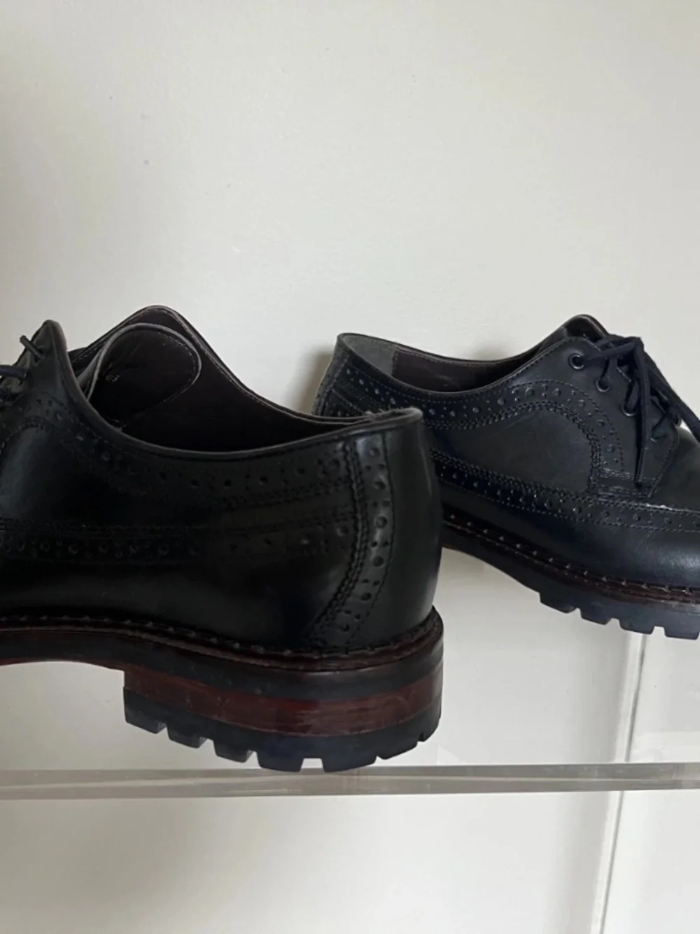 Johnston & Murphy J7M Wigtip Oxford Sheepskin Signature Series Black Men Size 10